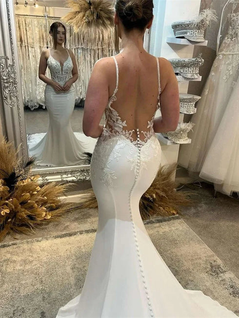 Sexy Backless Mermaid Wedding Dress V-neck Appliques Gown